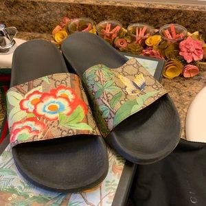 Gucci floral slides